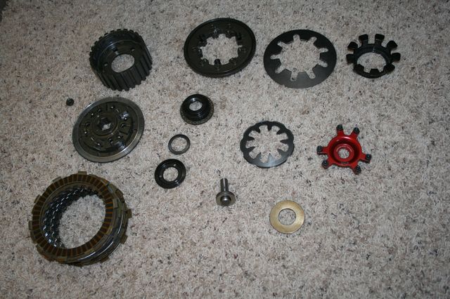 STM Clutch for TLR